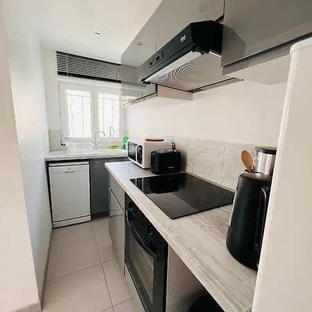 Βίλα Les Mimosas Spa-jacuzzi Saint-Raphaël