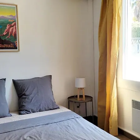 Les Mimosas Spa-jacuzzi Βίλα