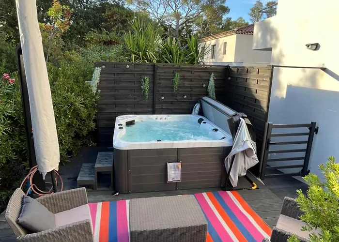 Willa Les Mimosas Spa-jacuzzi Saint-Raphaël